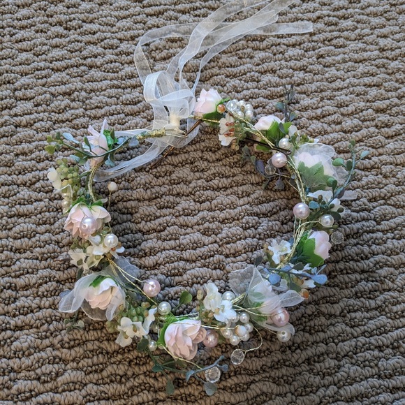 Like new Girls’ handmade bohemian Ivory lace gown Size 8 - Picture 5 of 5